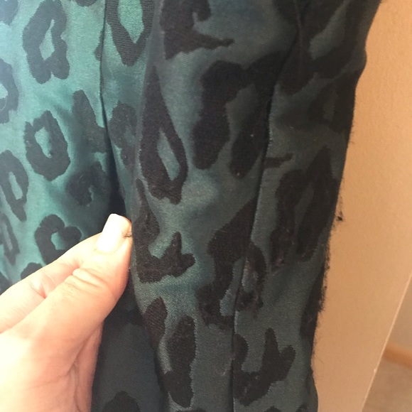 Loft Green Animal Print Fit and Flare Sleeveless Dress - Picture 5 of 10